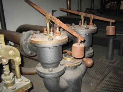 Старинная арматура / IMG_0408.JPG
1.86 МБ, Просмотров: 30039