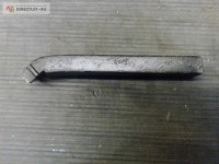 Re: Кто узнает производителей? / Клейма. Карпинск. Карпинский машиностроительный завод. Лого №1. Резец проходной отогнутый 12х20 ВК 8. Фото2. У Алексeй Леонидович с directlot.ru.jpg
246.09 КБ, Просмотров: 39698