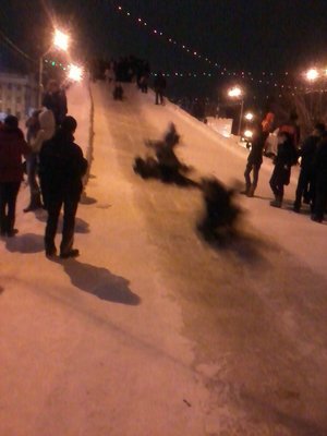 Провожая старый 2010год и встречая новый 2011 с 13-14 января / Метеоры ледяных горок.jpg
119.62 КБ, Просмотров: 19769