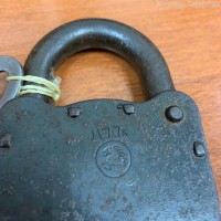 Re: Кто узнает производителей? / 7.Конь.В Казани.jpg
250.12 КБ, Просмотров: 35165