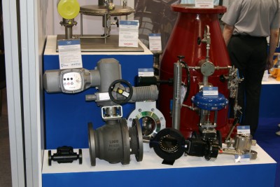 В Московском Экспоцентре открылась Нефть и Газ - MIOGE-2011 / IMG_2565.JPG
3.4 МБ, Просмотров: 45472