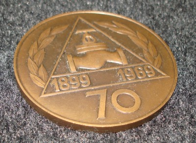 Продам медаль Severočeská armaturka 70 лет 1899 - 1969 / DSC05082.JPG
550.55 КБ, Просмотров: 27739
