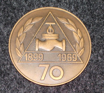 Продам медаль Severočeská armaturka 70 лет 1899 - 1969 / DSC05081.JPG
345.01 КБ, Просмотров: 27739