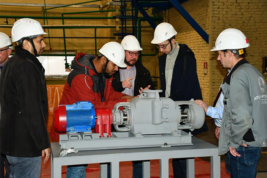 АО «Атомэнергоремонта» представило макеты насосного оборудования и трубопроводной арматуры для учебного центра АЭС «Руппур»