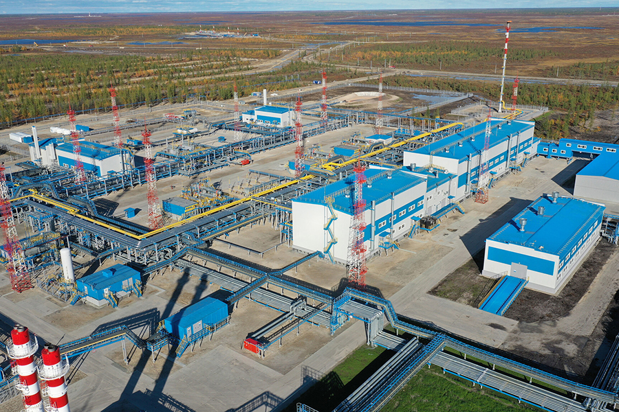 ООО «Газпром добыча Уренгой» меняет запорно-регулирующую арматуру в ходе подготовки к новому осенне-зимнему периоду