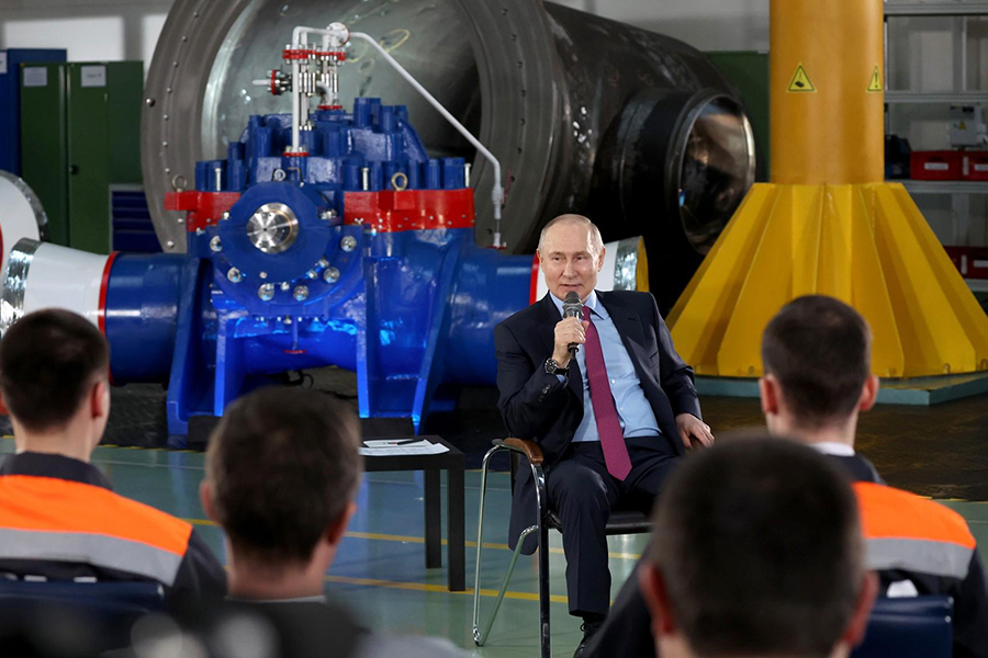 Президент РФ оценил производственные возможности АО «Транснефть Нефтяные Насосы» и АО «Русские Электрические Двигатели»