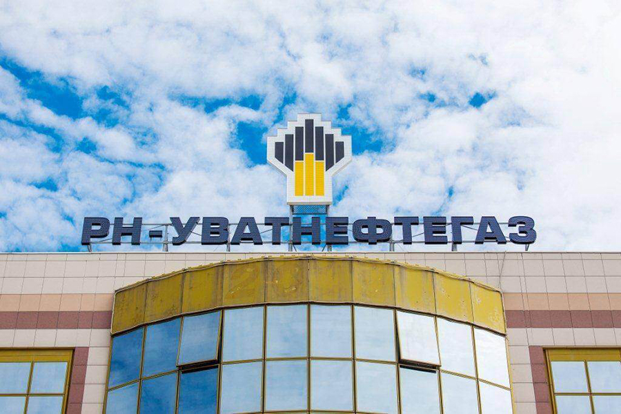 На Таврическом  месторождении пробурено 11 поисковых и разведочных скважин