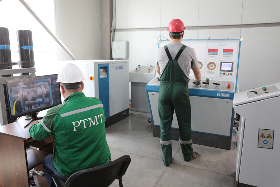 На площадке «РТМТ» установлен испытательный комплекс ПКТБА-С-5-300/500