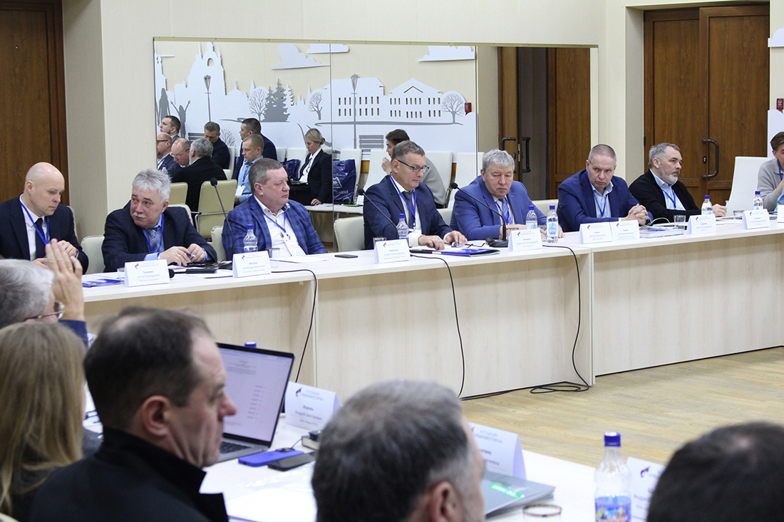 Заседание НТС Ассоциации «Сибдальвостокгаз» (Великий Устюг). Фоторепортаж медиагруппы ARMTORG