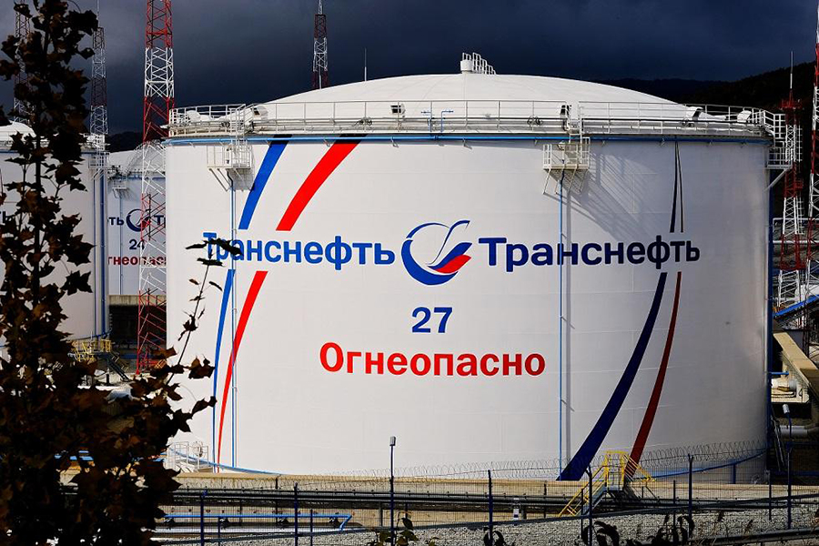 АО «Черномортранснефть» заменило запорную арматуру и технологические трубопроводы на трех резервуарах для хранения нефти