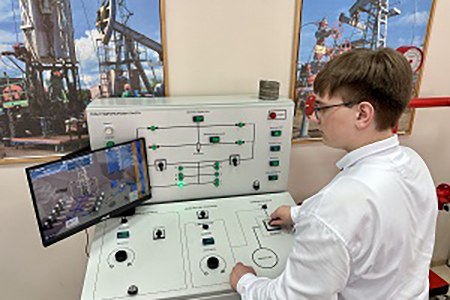 Компания «РН-Няганьнефтегаз» установила новое оборудование в аудитории Няганского технологического колледжа