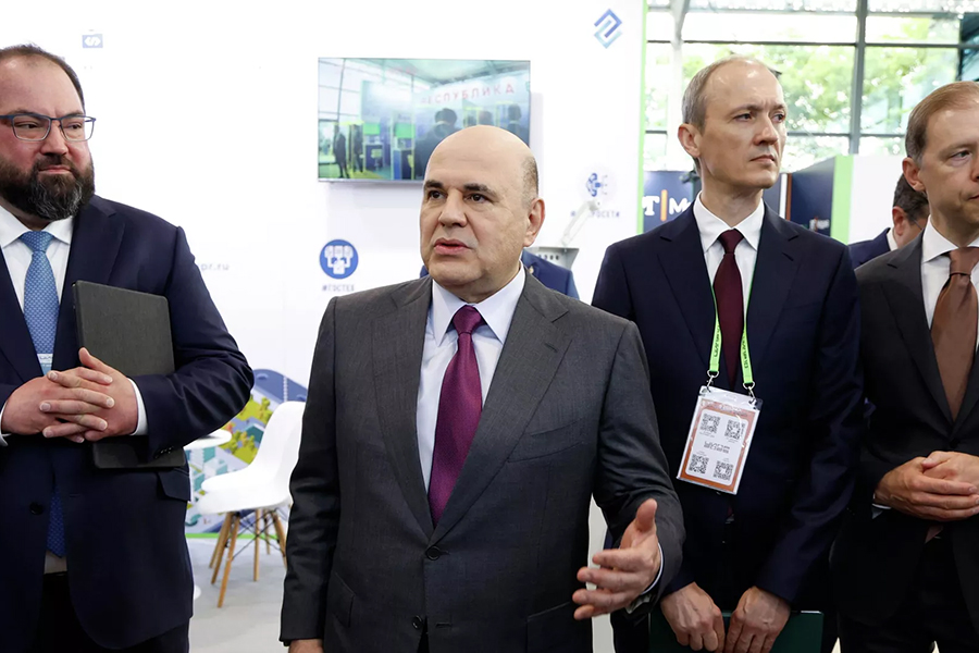 Михаил Мишустин назвал синергию центров компетенций в нефтегазовой сфере полезной