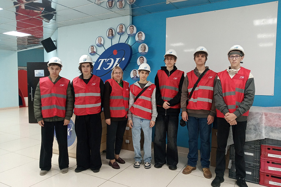 Студенты ТЭПК ознакомились с производством НПП «Томская электронная компания»