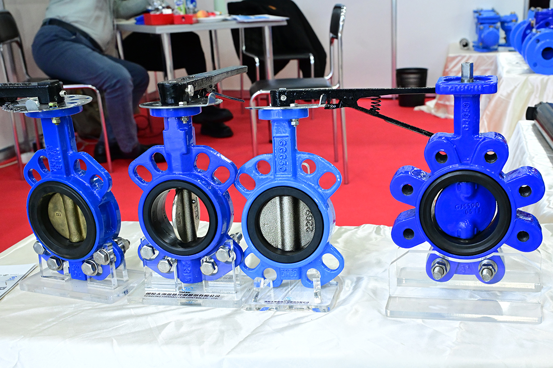 Медиагруппа ARMTORG. Фоторепортаж с выставок PCVExpo и HEAT&POWER (2025)