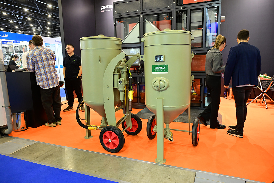 Фоторепортаж медиагруппы ARMTORG с 31-ой Международной промышленной выставки «Металл-Экспо’2025»