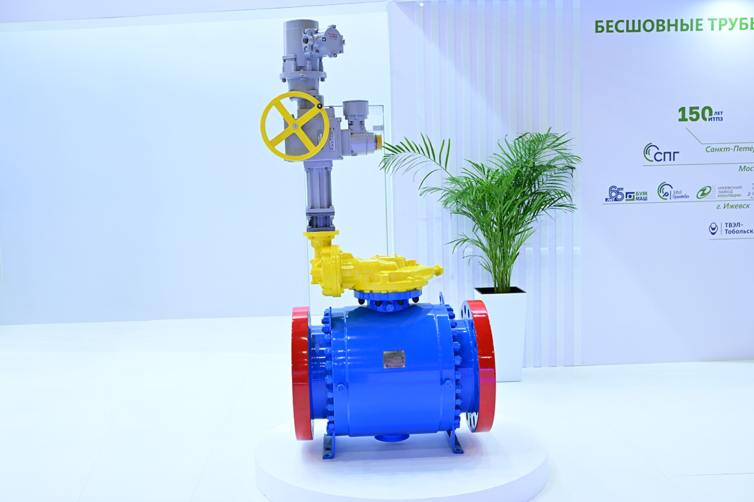 Фоторепортаж медиагруппы ARMTORG с 31-ой Международной промышленной выставки «Металл-Экспо’2025»