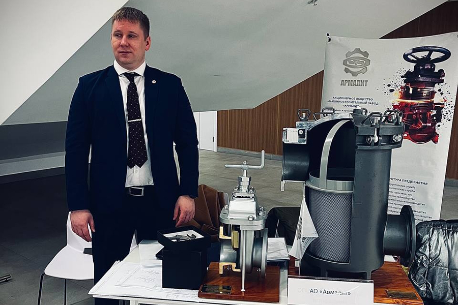 Представители АО «Армалит» рассказали о профильных направлениях студентам СПбГМТУ