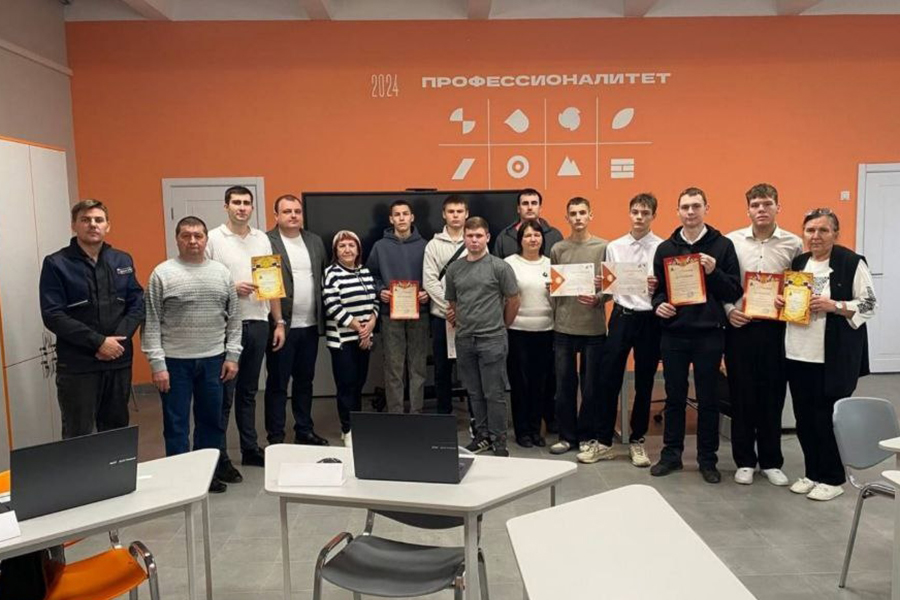 Главный сварщик завода «ПТПА» Андрей Коннов стал экспертом олимпиады по сварочным технологиям
