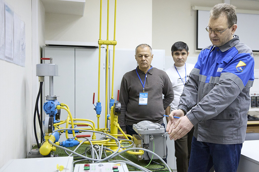 Специалисты ООО «Газпром трансгаз Екатеринбург» поделились опытом работы с коллегами из Республики Узбекистан