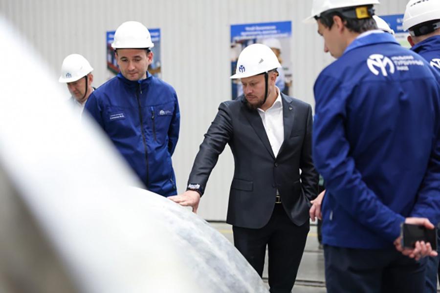 Генеральный директор «Т Плюс» Павел Сниккарс посетил Уральский турбинный завод