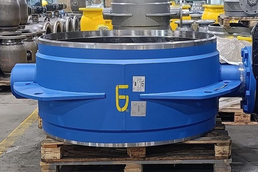 Фото недели: ООО «ЧелябинскСпецГражданСтрой» изготовило два поворотно-дисковых затвора LD Energy DN 1200