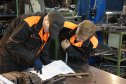 Подготовка к расточке корпусной детали на универсально растояном станке