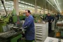 Пустующих станков нет - у каждого места есть свой работник