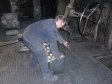 Крупные формы из нескольких деталей отбивают иным способом