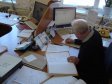 В бюро конструкторы с многолетним стажем дорабатывают выпускаемые модели приводов