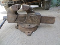 Re: Кто узнает производителей? / Тиски.14.jpg
295.86 КБ, Просмотров: 60274