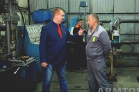 ЗАО «РОУ». Цикл видеорепортажей о производстве энергетической арматуры / 2efd7dce50a1da18a007249758d51e75.jpg
62.23 КБ, Просмотров: 22096