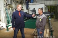 ЗАО «РОУ». Цикл видеорепортажей о производстве энергетической арматуры / c3f5877633d47326ce5b9196a48449c5.jpg
67.35 КБ, Просмотров: 21071