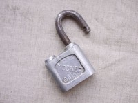 Re: Кто узнает производителей? / 39122740 (1).jpg
310.47 КБ, Просмотров: 39086