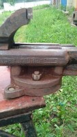 Re: Кто узнает производителей? / Клейма. Чипмейкер. Тиски. Произ-ль неизвестен. Лого115 - ,,прямоугольник,,Ц 8 р 00 к,,1982 г (возможно),,,,II-120,,гост 4045-57,,. Фото1. (продавец из Балашихи) С youla.ru.jpg
187.56 КБ, Просмотров: 40228