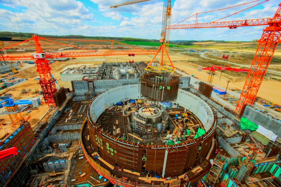 На площадку Курской АЭС-2 поставлен первый парогенератор из четырех