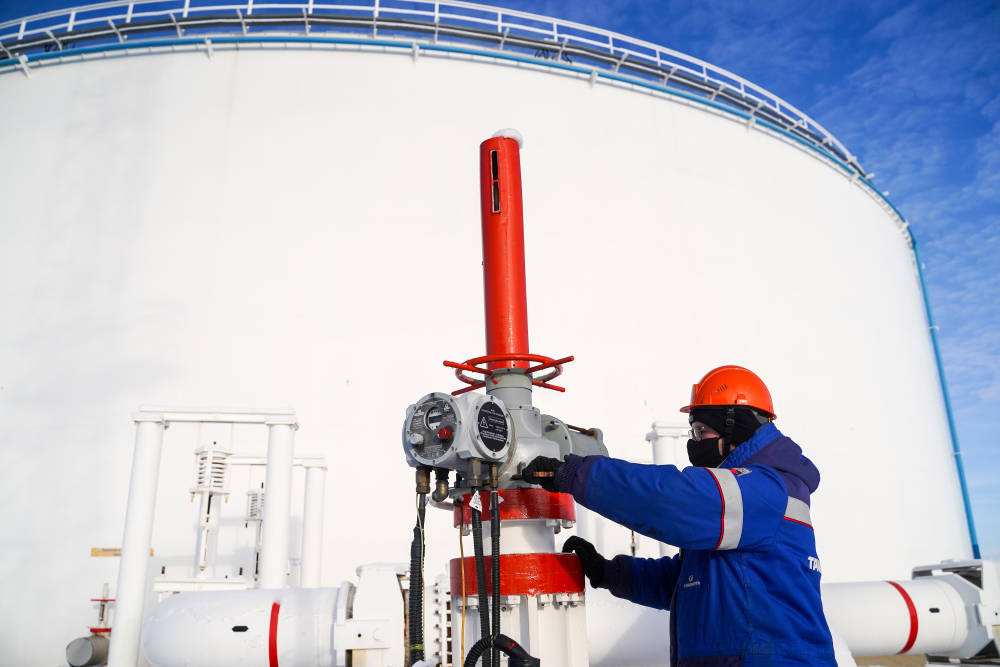 «Транснефть – Приволга» обновила запорную арматуру на нефтепроводах в Самарской и Саратовской областях