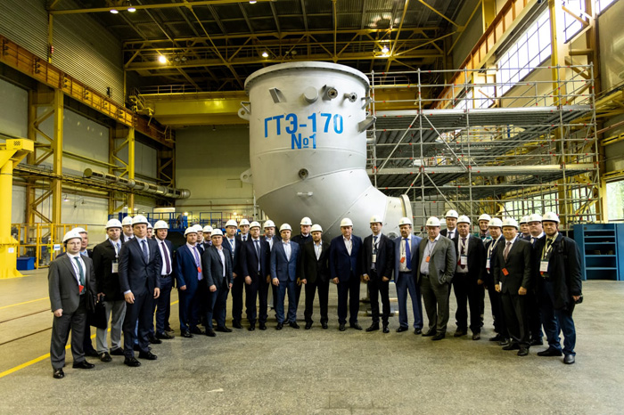 Производство АО «Силовые машины» посетил министр энергетики России