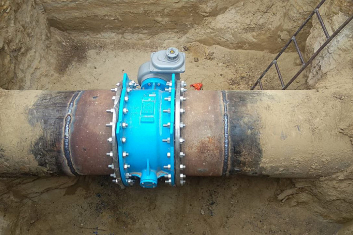 На водопроводах в Саратове отремонтировали запорную арматуру