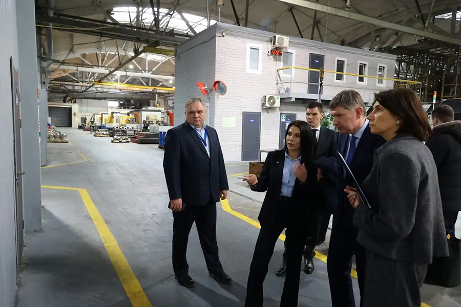 Министр экономического развития РФ Максим Решетников оценил в достижения МК &laquo;Сплав&raquo; и развитие ОЭЗ &laquo;Новгородская&raquo;