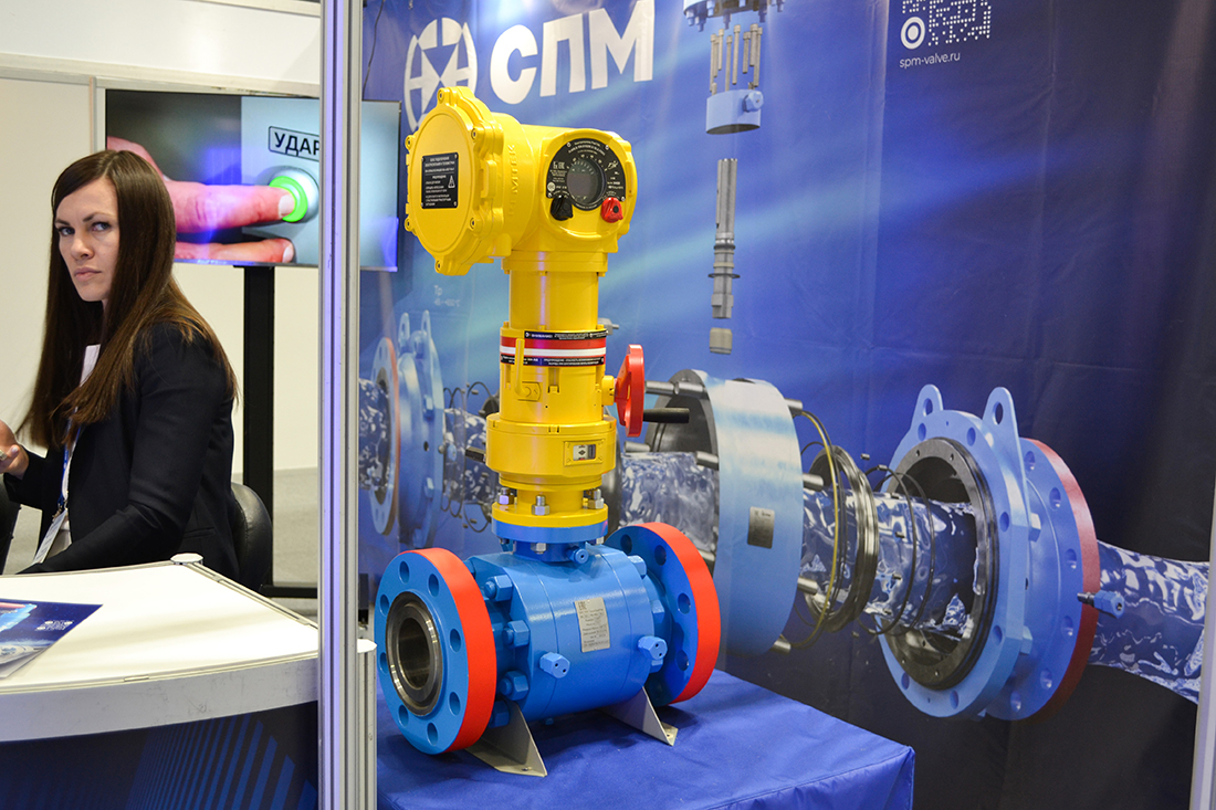 Фоторепортаж медиагруппы ARMTORG с XX отраслевой выставки &laquo;Газ. Нефть. Новые технологии &ndash; Крайнему Северу&raquo;