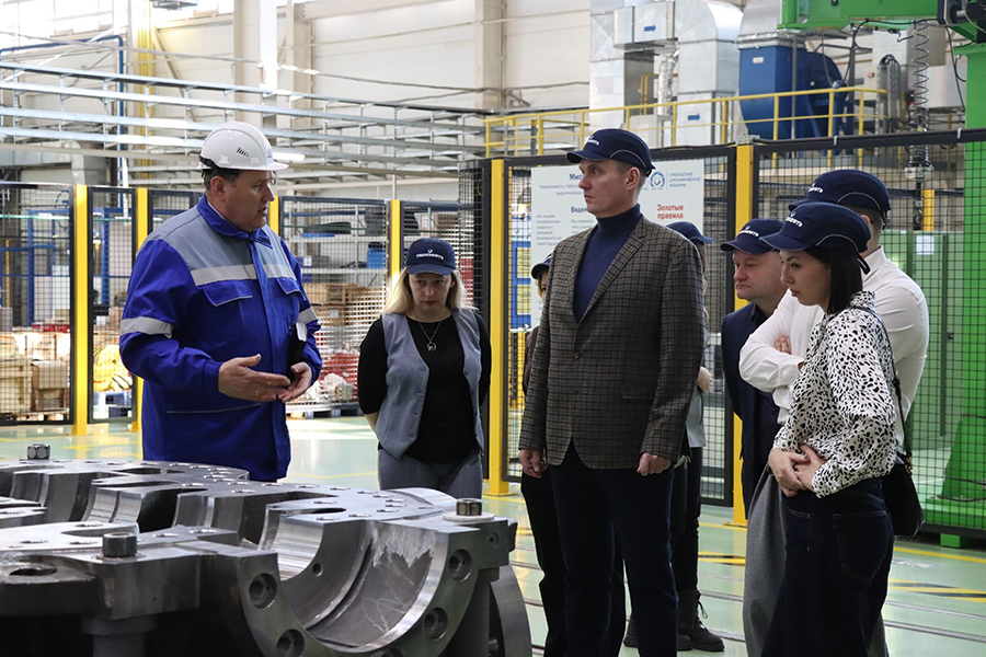 Делегация АО &laquo;ТОМЗЭЛ&raquo; посетила производственные площадки ООО &laquo;Уральские Динамические Машины&raquo; в рамках обмена опытом