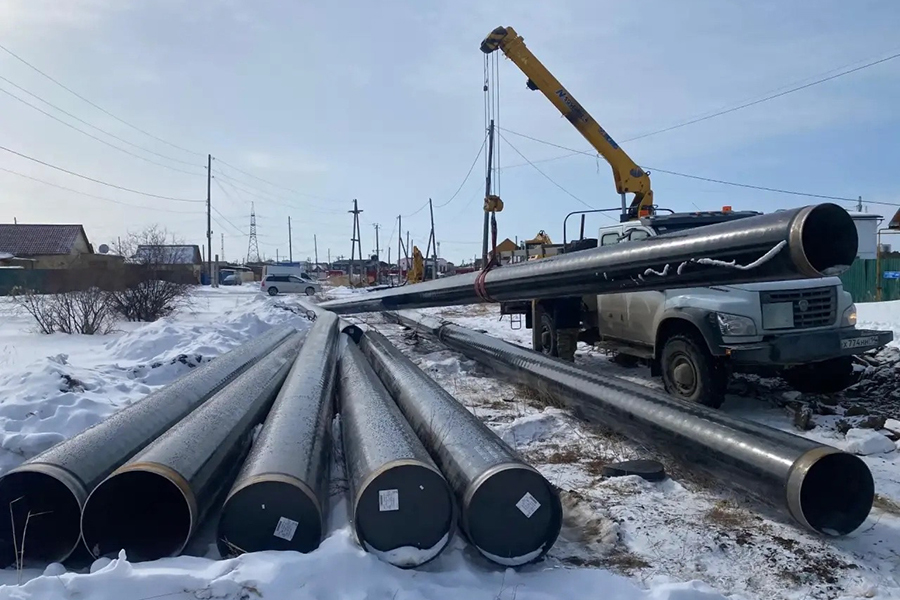 АО &laquo;Сахатранснефтегаз&raquo; ведет замену газопровода высокого давления на участке от ГРС вдоль Хатын-Юряхского шоссе до переулка Базовый