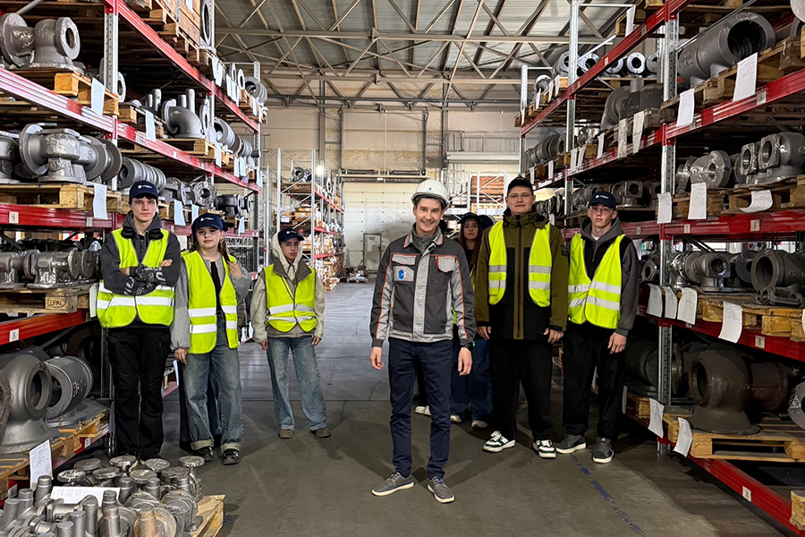 Завод &laquo;Сателлит&raquo; посетили студенты первого курса Благовещенского филиала ГАПОУ БАСК