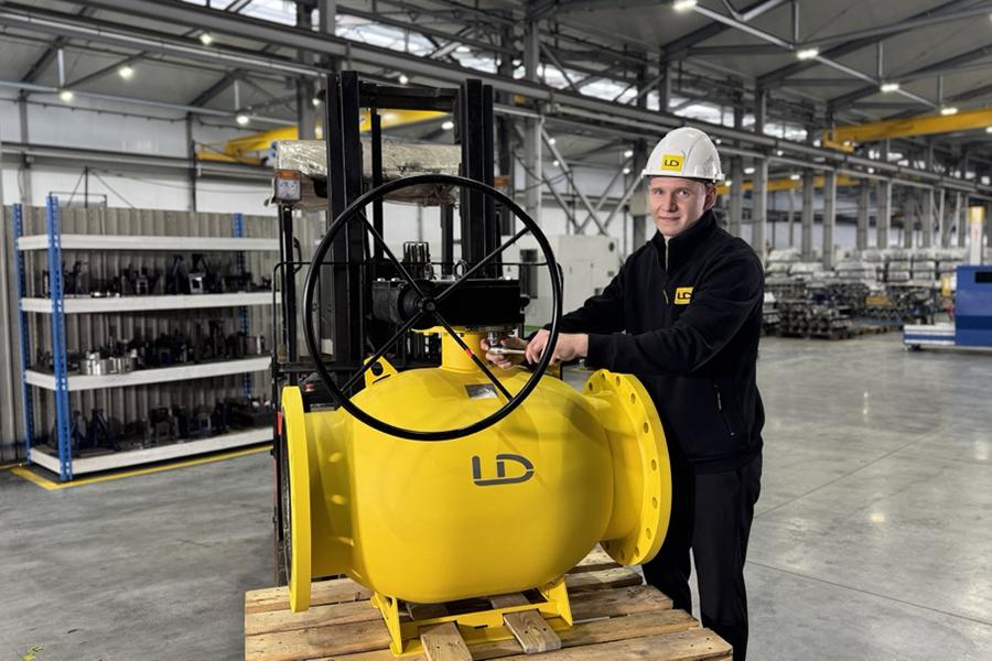 Фото недели: ГК LD подала документы на регистрацию своего промышленного технопарка по выпуску трубопроводной арматуры