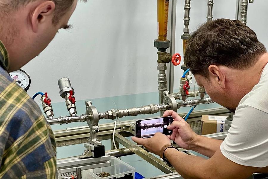 Руководитель по продукту «ЛД» Кирилл Чебанов побывал в аккредитованной лаборатории «Valtec»